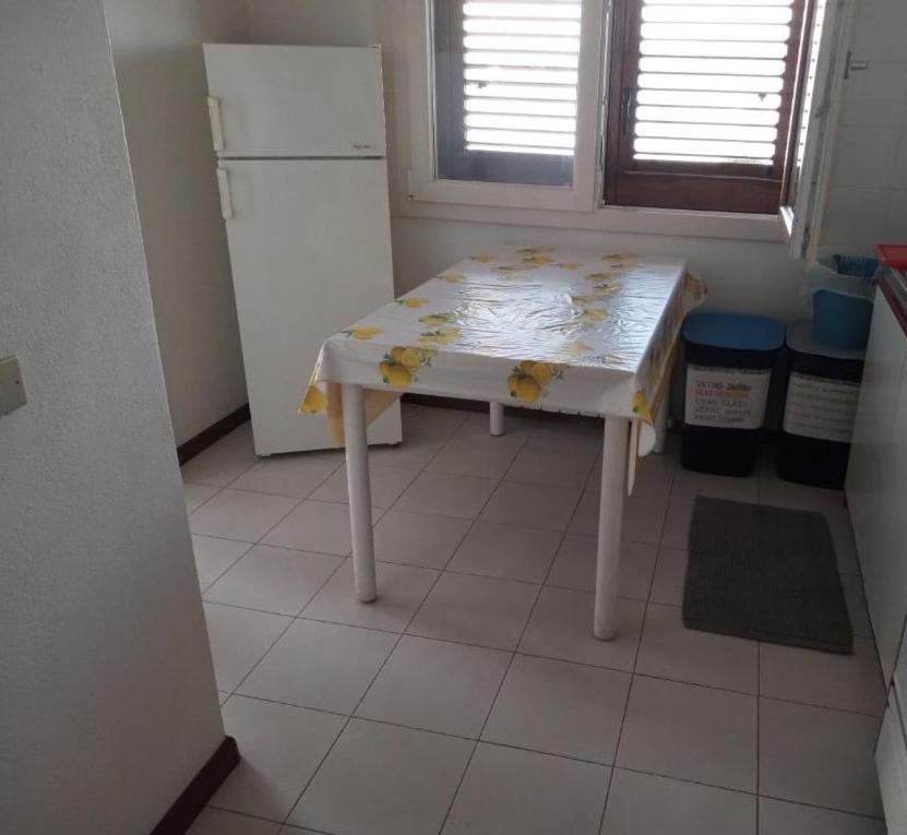 Dei Lestrigoni Apartment Palau Ngoại thất bức ảnh